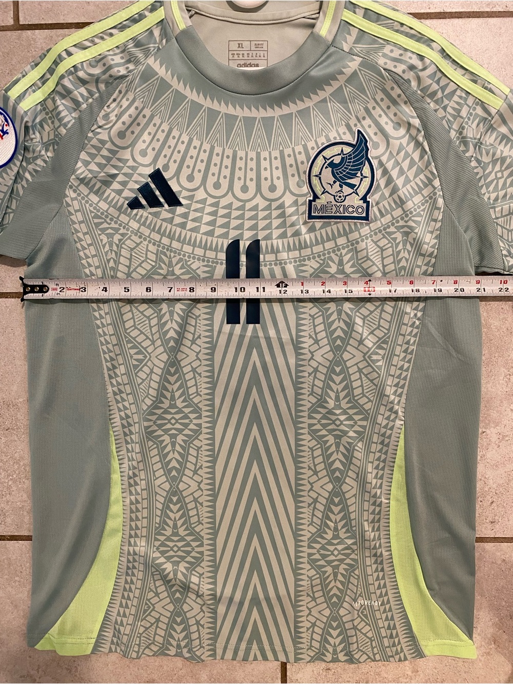2024 Mexico Soccer Jersey - Picture 5 of 5